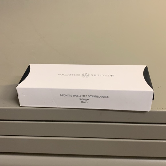 Avon Glitter Sparkle Strap Watch Red Brand New in Box - Picture 13 of 15